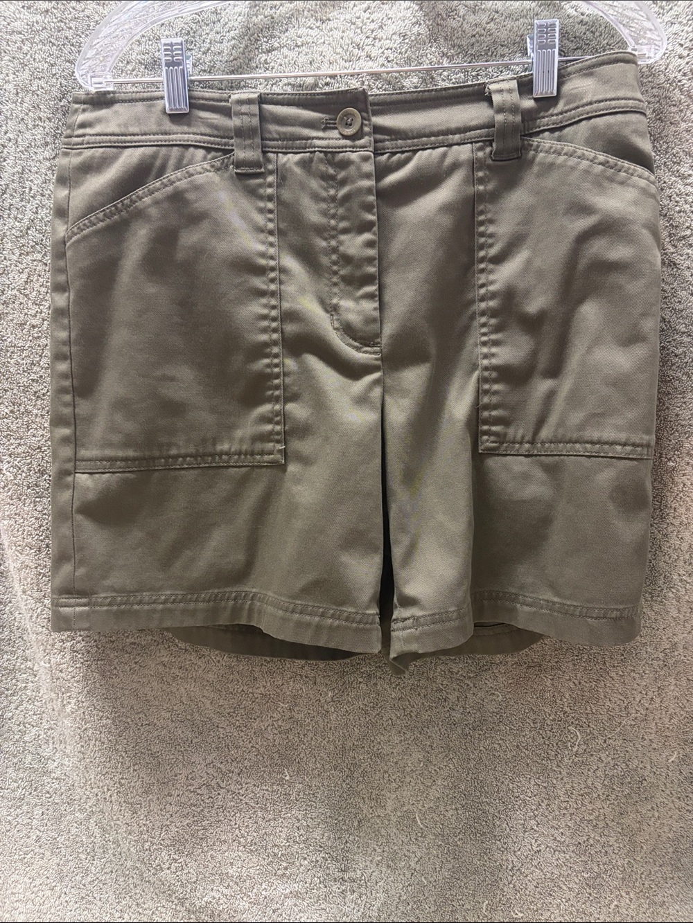 Jones New York Olive Cargo Utility Shorts